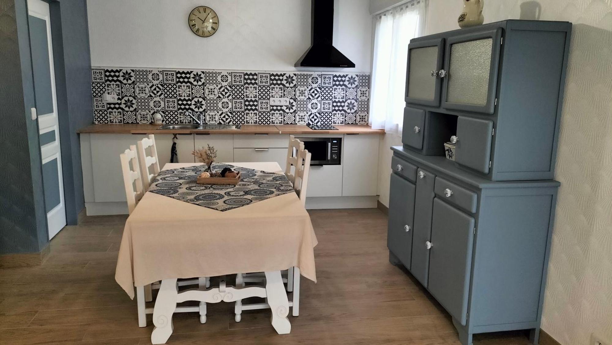 Gite De La Gardie Mensignac エクステリア 写真